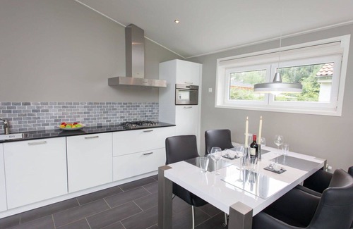 IJhorst House | Beautiful private villa for 6 guests with WIFI, pool, TV and terrace