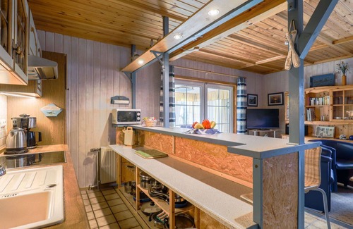Norderteil House | Beautiful private villa for 5 people with TV, patio, pets allowed and parking