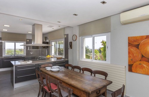 Peniscola Villa | Beautiful private villa for 12 guests with WIFI, A/C, private pool, TV, patio and pets allowed