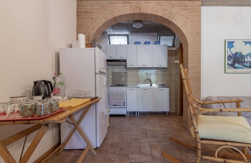 Bolognola House | Beautiful private villa for 8 guests with WIFI, TV, balcony, pets allowed and panoramic view