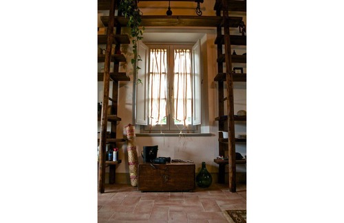 Cortona House | Beautiful private villa with A/C, private pool, WIFI, TV, pets allowed and parking, close to Cor...