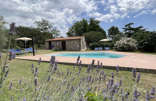 Pitigliano Villa | Beautiful private villa for 9 people with private pool, WIFI, pets allowed and panoramic view