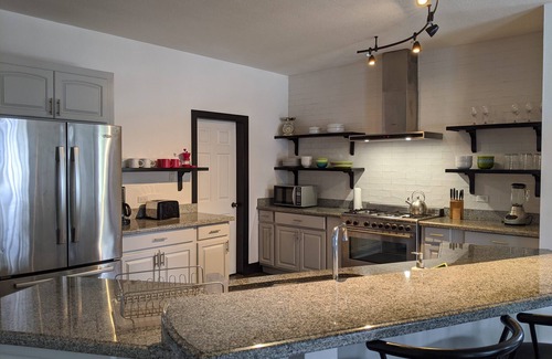 Runaway Bay Villa | Beautiful & Private Villa- Centrally Located In Runaway Bay, Jamaica W.I.