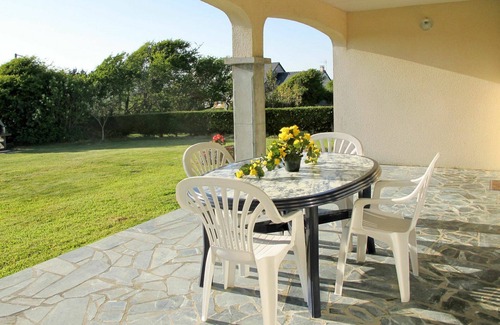 Baubigny House | Beautiful private villa with WIFI, TV, terrace, pets allowed, panoramic view and parking