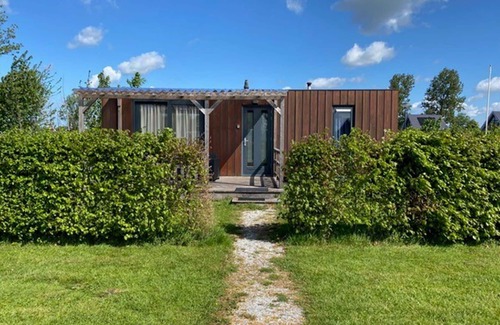 De Veenhoop House | Beautiful private villa for 4 people with WIFI, TV, terrace, pets allowed and parking