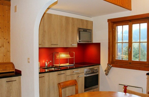 Moleson House | Beautiful private villa for 6 guests with TV, patio, pets allowed, panoramic view and parking