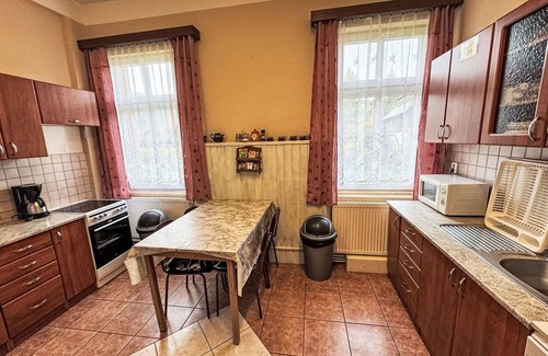 Janske Lazne House | Beautiful private villa for 30 people with WIFI, TV, pets allowed and parking