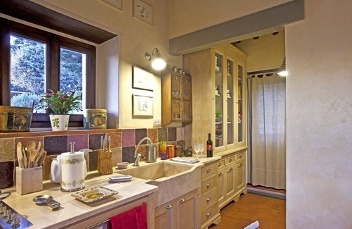 Cortona Villa | Beautiful private villa for 8 guests with private pool, WIFI, A/C, TV, veranda and panoramic view
