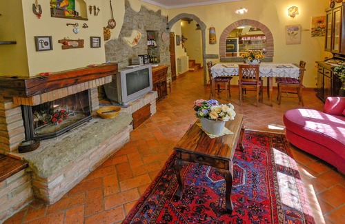 Ferretto Villa | Beautiful private villa with WIFI, private pool, TV, patio, pets allowed and panoramic view