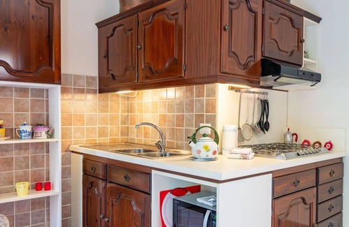 Invorio House | Beautiful private villa for 6 people with A/C, TV, terrace and pets allowed