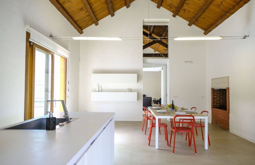 Marsala Villa | Beautiful private villa for 9 people with WIFI, A/C, private pool and TV