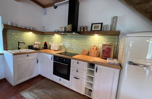 Stupná House | Beautiful private villa for 5 people with WIFI, TV, terrace, pets allowed and parking