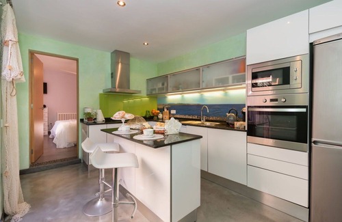S'Illot-Cala Morlanda House | Beautiful private villa for 6 guests with A/C, WIFI, TV and patio