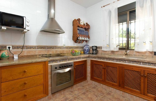 Motril House | Beautiful private villa for 5 people with private pool, A/C, WIFI, TV, terrace and pets allowed