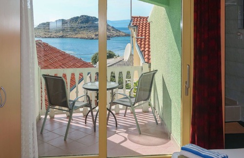 Sveti Juraj House | Beautiful private villa for 13 guests with WIFI, A/C, TV, terrace and pets allowed