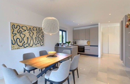 Basanija House | Beautiful private villa for 6 guests with private pool, A/C, WIFI, TV and terrace