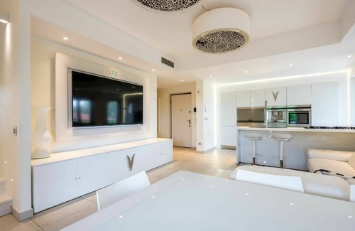 Settime House | Beautiful private villa for 11 guests with private pool, A/C, WIFI, TV, terrace and parking