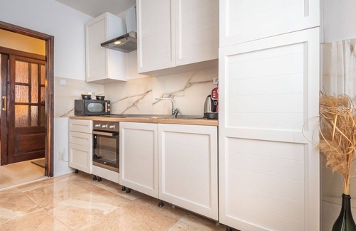 Trsce House | Beautiful private villa with WIFI, hot tub, A/C, private pool, TV, patio, pets allowed and parking