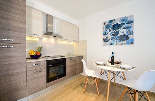 Rijeka House | Beautiful private villa for 2 people with A/C, WIFI, TV and terrace