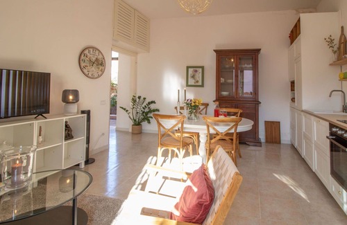 Anzio Villa | Beautiful private villa for 8 people with WIFI, A/C, TV and parking