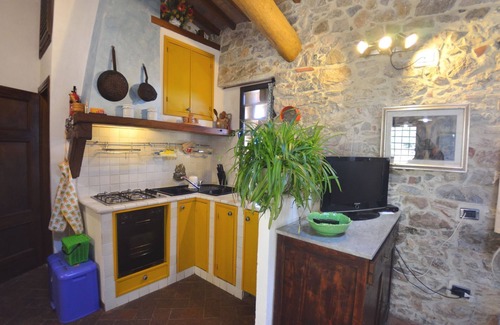 Gello Villa | Beautiful private villa with hot tub, A/C, WIFI, private pool, TV, terrace, panoramic view, parking