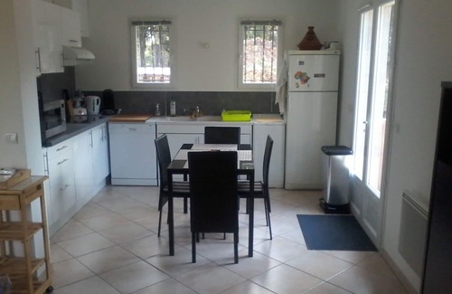 Vidauban Villa | Beautiful Provencal house with swimming pool, in the heart of an oak grove 7 km/village