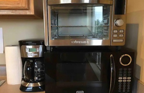 West Seattle Junction House | Beautiful quiet apartment with gorgeous views