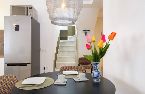 Capuchinos Apartment | Beautiful, Quiet Duplex Apartment in Malaga with Private Terrace