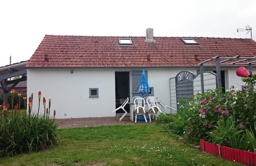 Le Perrier House | Beautiful, quiet residence in the countryside 5 kms from the beach