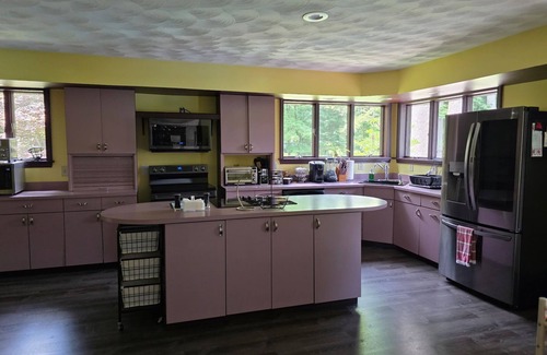 Lake Luzerne House | Beautiful Ranch on private lake in the Adirondacks