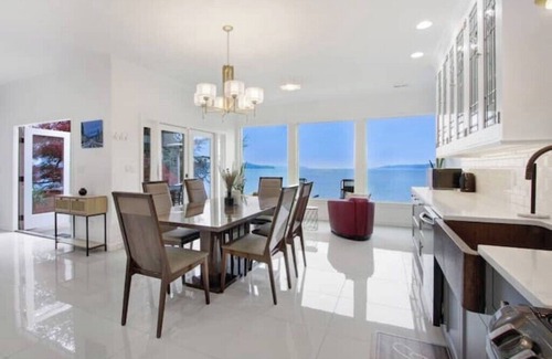 Des Moines House | Beautiful Redondo Home w/Puget Sound+Mountain View