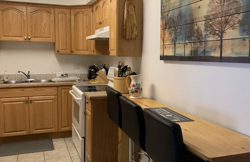 Okanagan-Similkameen Condo | Beautiful relaxing large condo, steps from the beach.