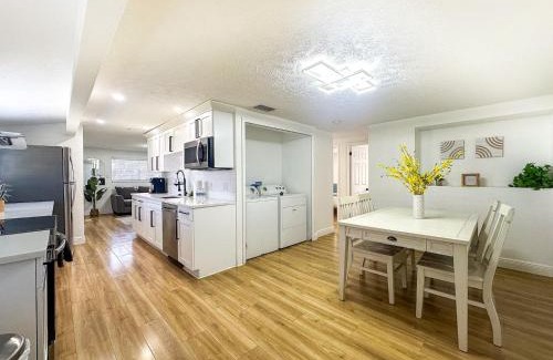 Egypt Lake-Leto House | Beautiful&relaxing Central Location 2 Kings