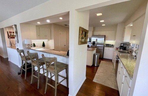 Lakeway House | Beautiful remodeled lake view home, Modified new rates for fall.