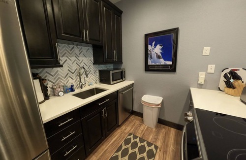 Purgatory Condo | Beautiful Remodeled Mountain Getaway! 2 Miles to Purgatory! Heated Pool !