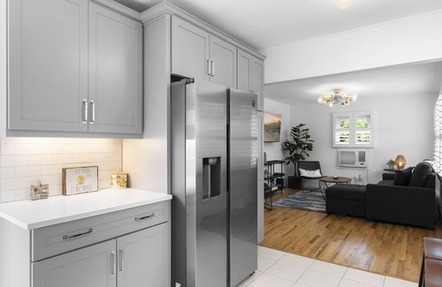 East Quogue House | Beautiful remodeled 2 bedroom home — 5 min from the beach! 20 percent for week