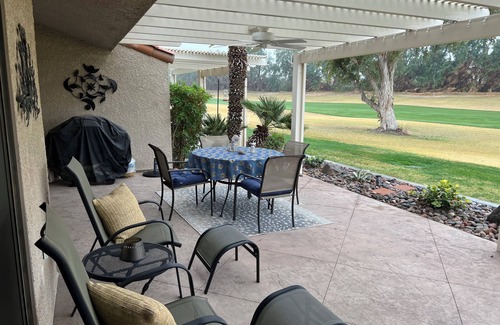 Palm Desert Condo | Beautiful Remodeled 2 bedroom condo on 17th hole in Palm Desert Resort CC