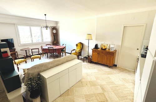 Argeles Gazost Apartment | Beautiful renovated apartment with mountain view, Argeles Gazost center (3 bedrooms/6pers)