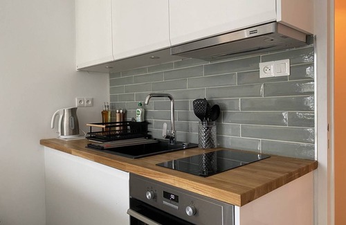 Perros-Guirec Apartment | Beautiful renovated apartment 20m from the beach of Trestraou in PERROS-GUIREC