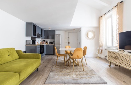 Cannes City Centre Apartment | Beautiful Renovated Duplex Min. from Beach/Palais