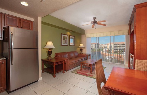 West Kissimmee Apartment | BEAUTIFUL RESORT STUDIO CLOSE TO DISNEY ATTRACTIONS