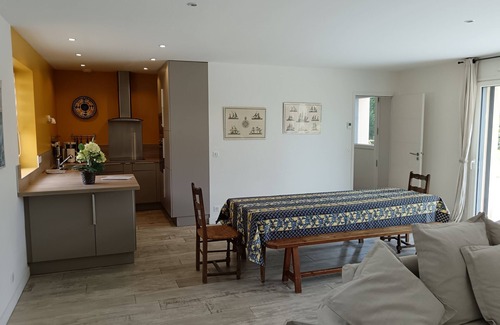Vannes House | Beautiful restored farmhouse with swimming pool (summer 2024)