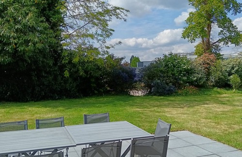 Vannes House | Beautiful restored farmhouse with swimming pool (summer 2024)