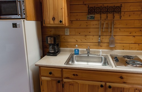 Luray Cabin | Beautiful Romantic River front cabin with mountain views,fantastic location!