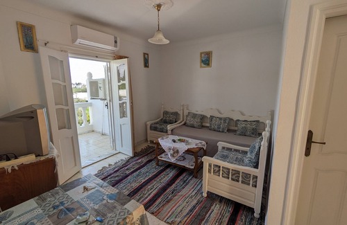 Hammamet Sud Bed & Breakfast | Beautiful Room with Balcony