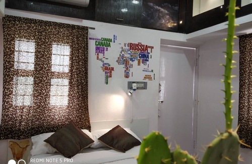 Mysore Hotel | Beautiful Rooms Surrounded by Nature in heart of Mysore