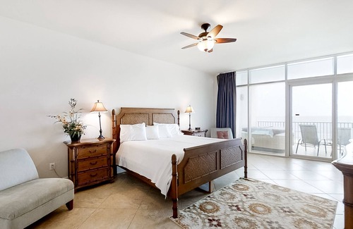 Orange Beach Condo | Beautiful & roomy condo in beachfront resort with pool, tennis & hot tub