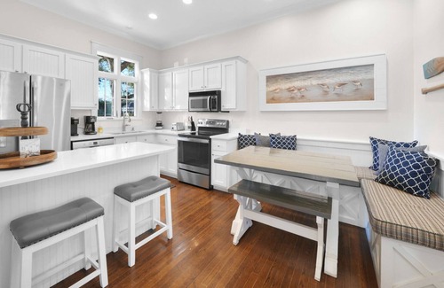Rosemary Beach House | Beautiful Rosemary Beach Home | Private | 4 Bikes | Close to Beach