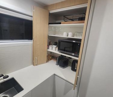 Ohaupo House | Beautiful Rural Hilltop Studio Unit