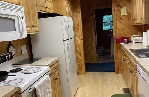Mattawana House | Beautiful Rustic Camp - PSU Football! Sleeps 6-8